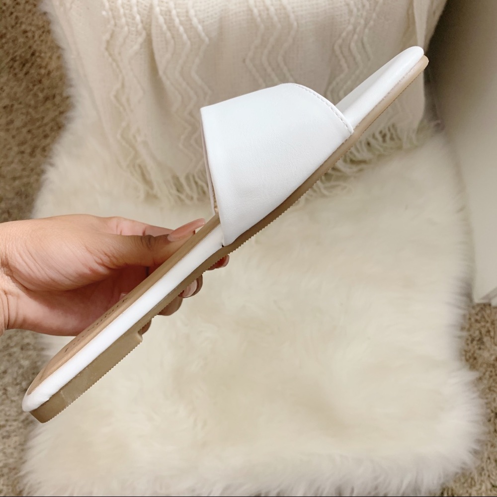 ✨NEW Amelia Sandal- in White - Picture 4 of 7